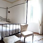 Villa Venezuela 1° Piano *