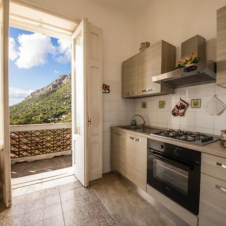 Venezuela 1° Piano Villa *