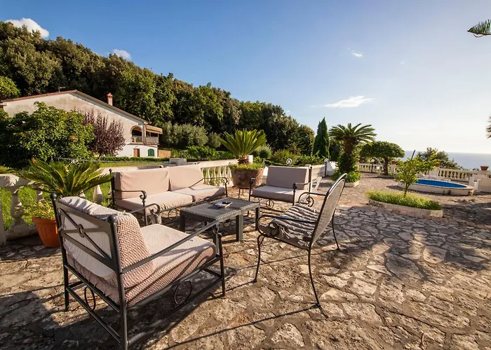 Villa Venezuela 1° Piano *